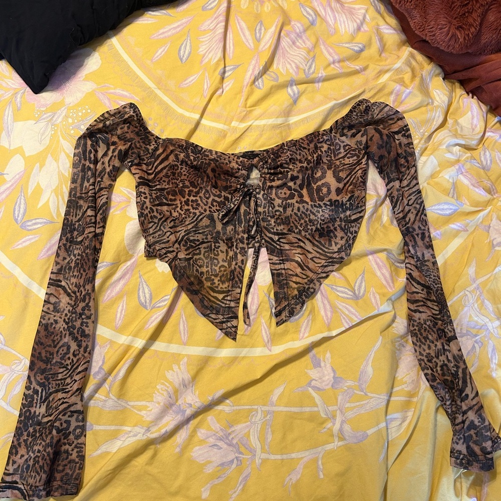Leopard Print Off-Shoulder Top